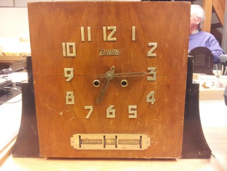 Frans art deco model met kalender